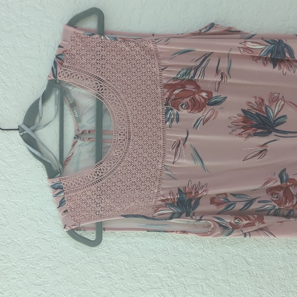 Sleeveless Top